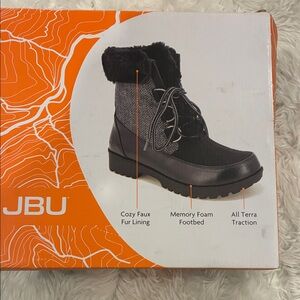 JBU Women's Black and Gray Winter Boots